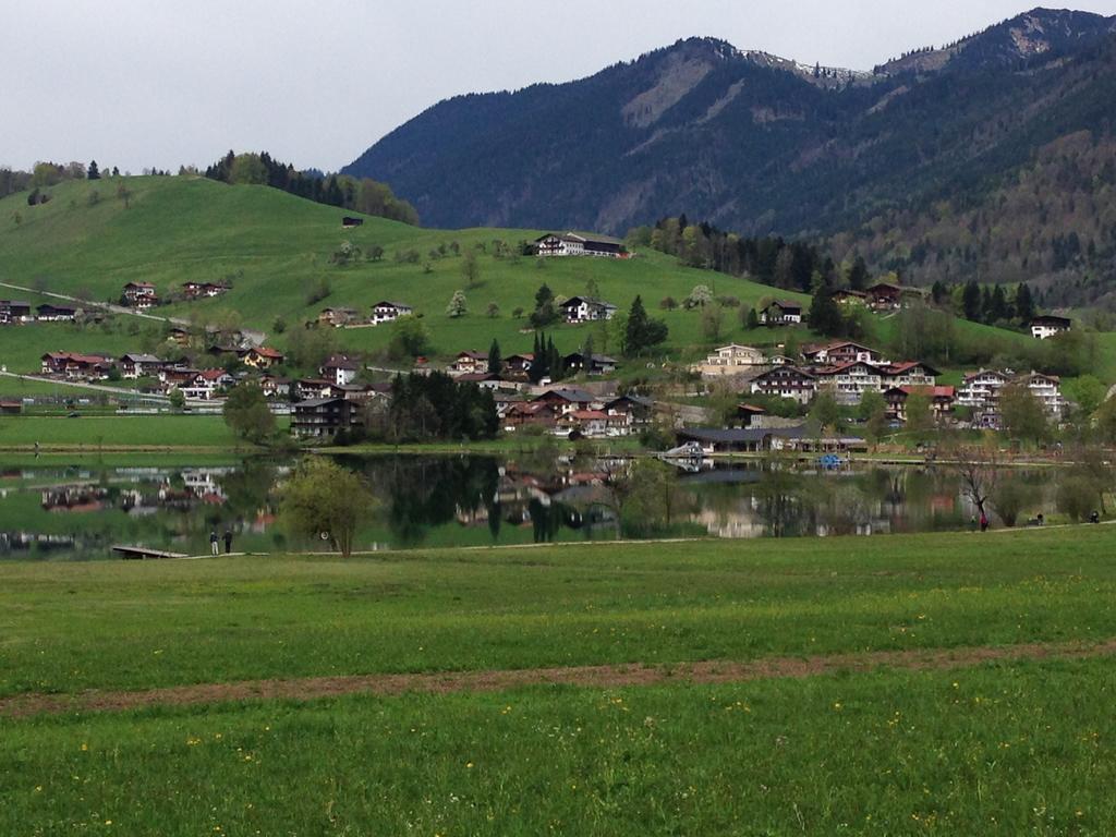 Weisses Roessl Am See Thiersee Ngoại thất bức ảnh